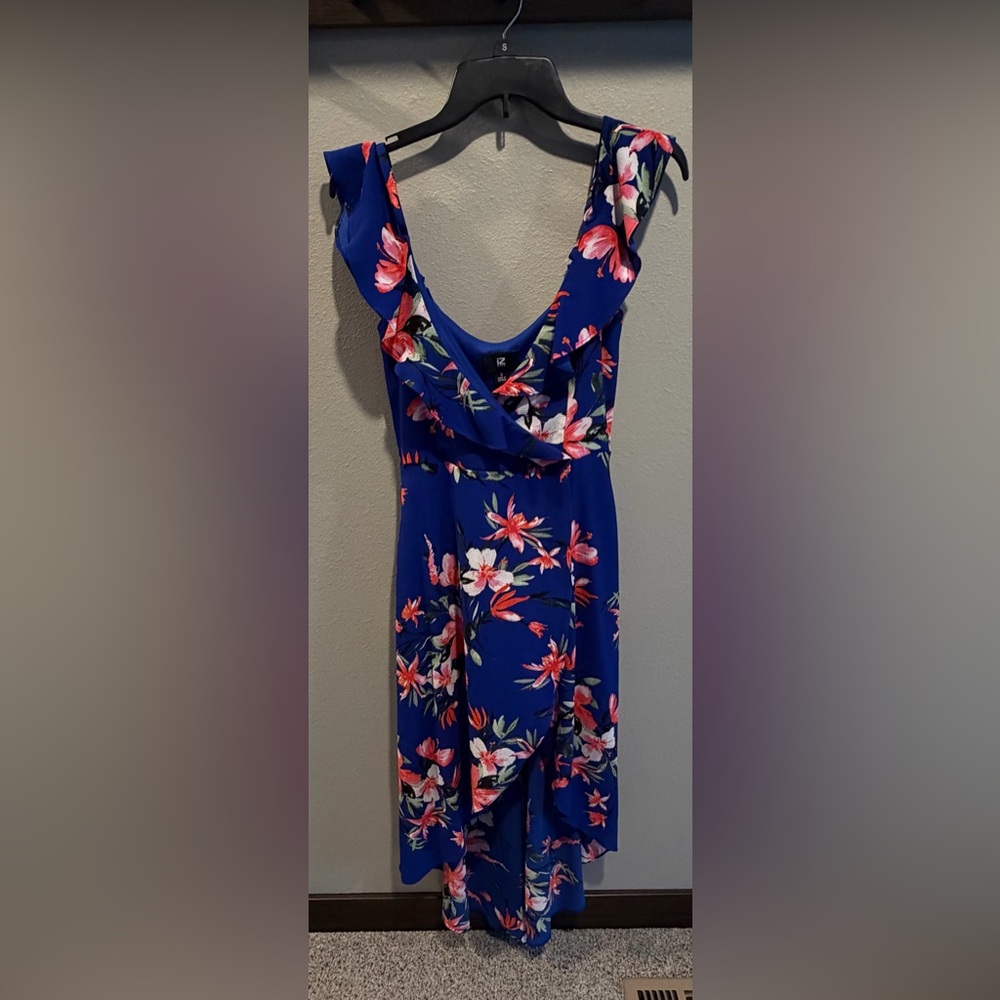 IZ Byer blue floral dress - small